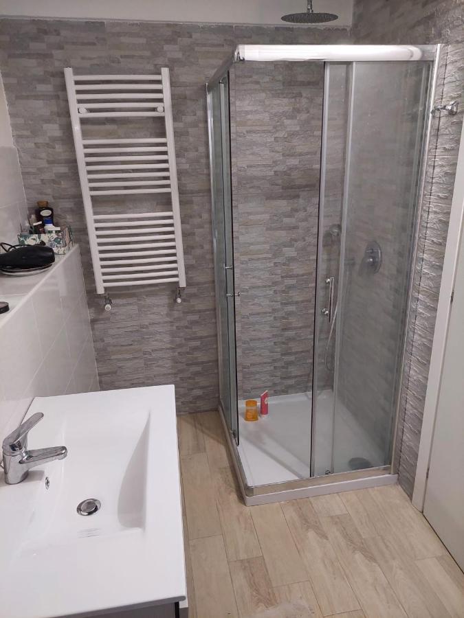 Riviera Garden Apartment Genoa Bagian luar foto